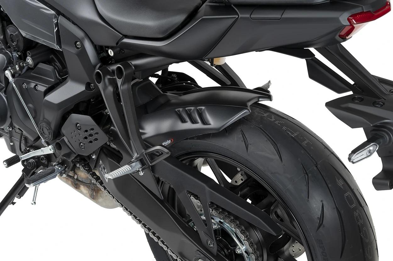 GUARDABARROS TRASERO YAMAHA MT-07 25' C/NEGRO MATE